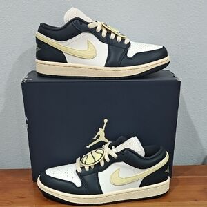 Jordan 1 Low SE 'Fall League' (Women's)
